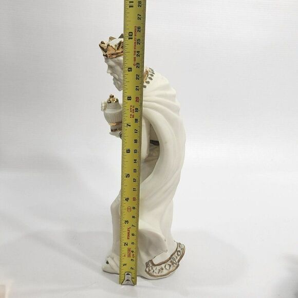 RAZ IMPORTS 10" Nativity Standing King Figure Replacement Figure - Picture 2 of 8